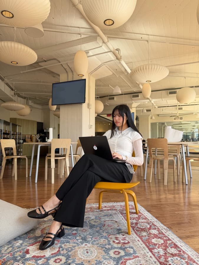 Julia, founder of Attaché